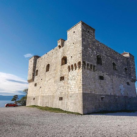 Nice Apartment In Senj With Ethernet Internet Екстер'єр фото