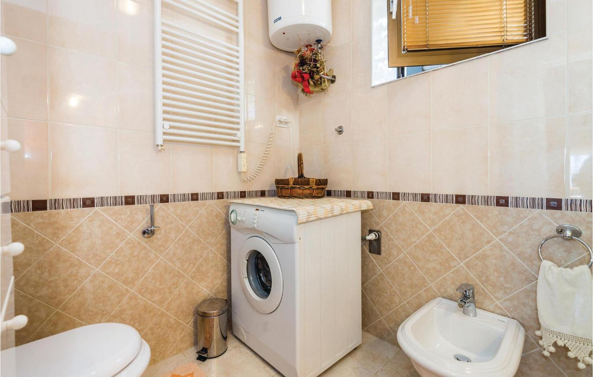 Nice Apartment In Senj With Ethernet Internet Екстер'єр фото